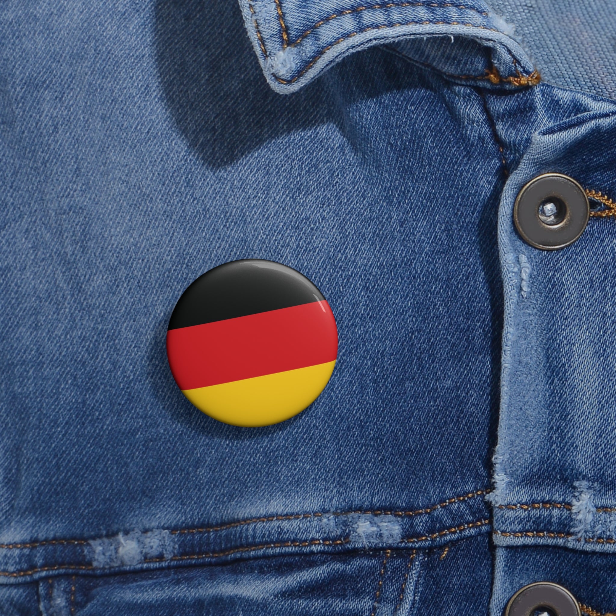 GERMANY Soccer Pin Button – National Crest Fan Badge | World Cup 2026 Accessories